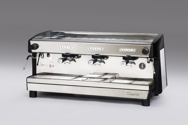 Macchina da caffè professionale Magister Delta ES 100 – 3 gruppi