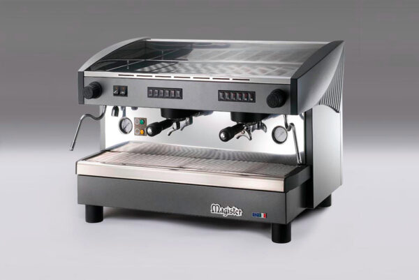 Macchina da caffè professionale Magister Stilo ES 100 verniciata – 3 gruppi